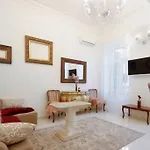 Apartamento Chrystal Apps Integral *