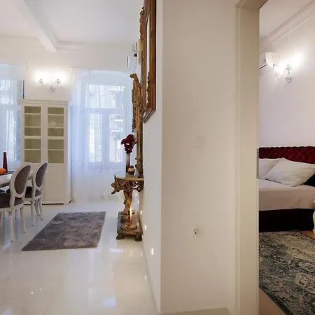 Chrystal Apps Integral Lägenhet *