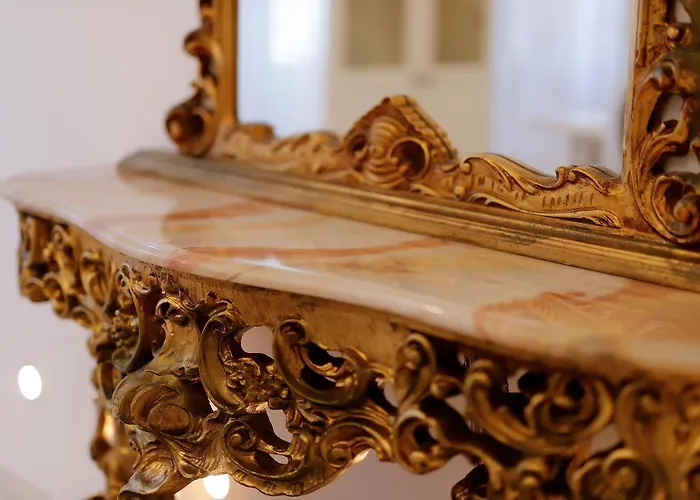 Chrystal Apps Integral Apartment *